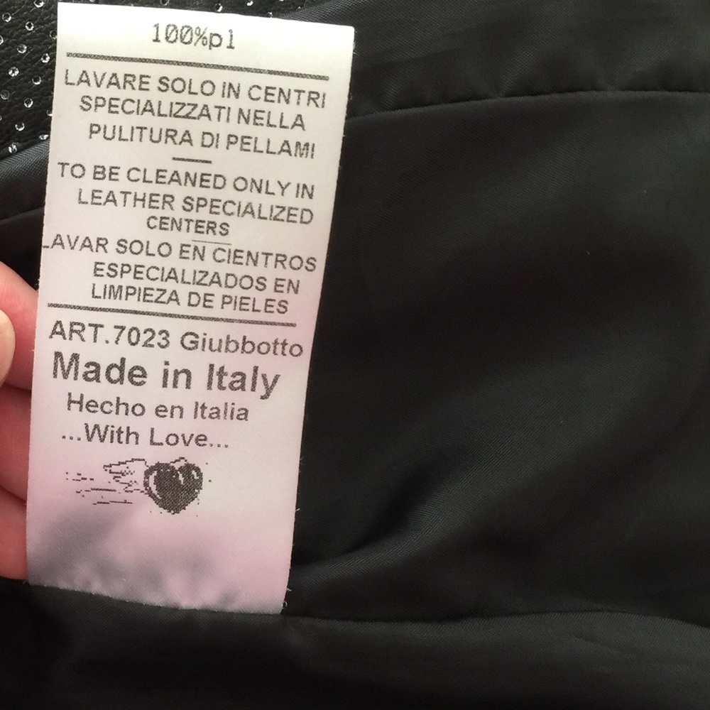 Leather jacket - Picture 7 of 7